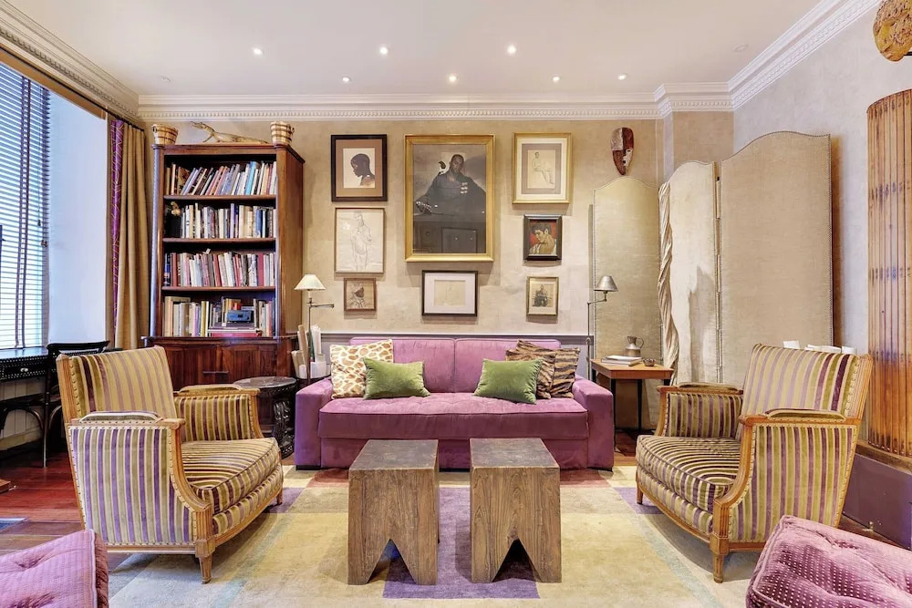 Historic Elegance in the Heart of Marais - 6p/2br