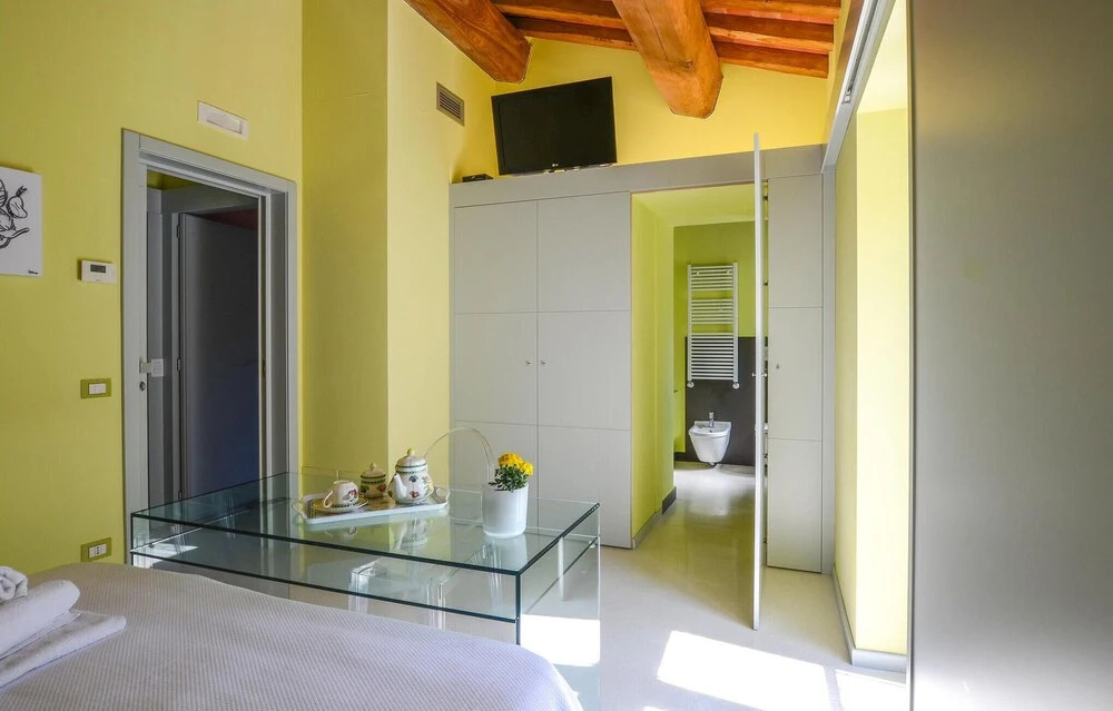 Amazing Home in Capannori With Outdoor Swimming Pool, Wifi and 5 Bedrooms