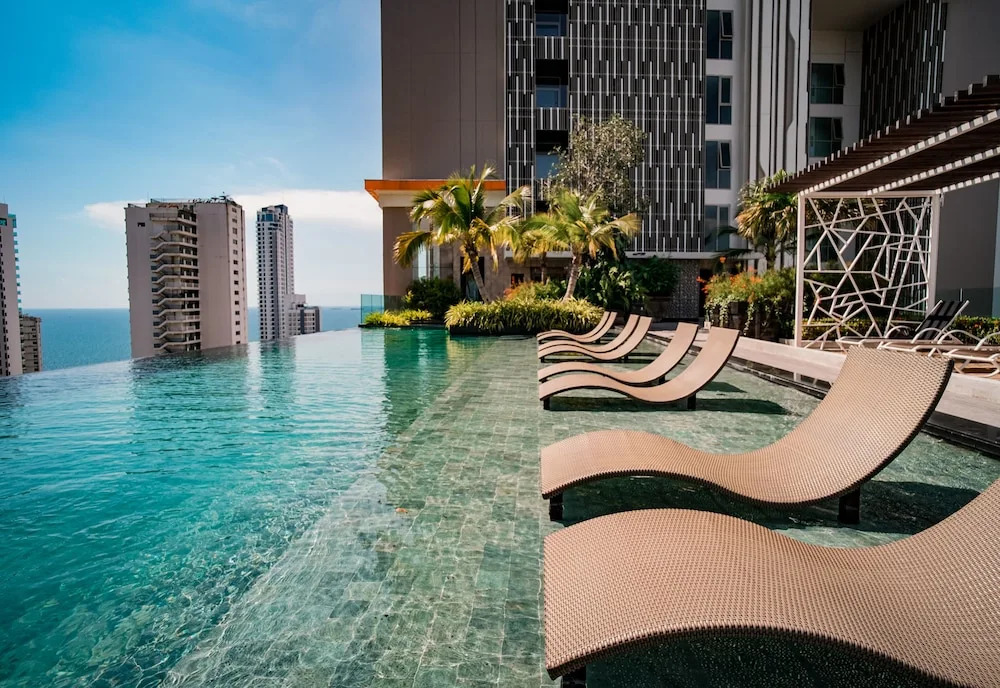 Riviera 1BR Sea View 3901 by Pattaya Holiday