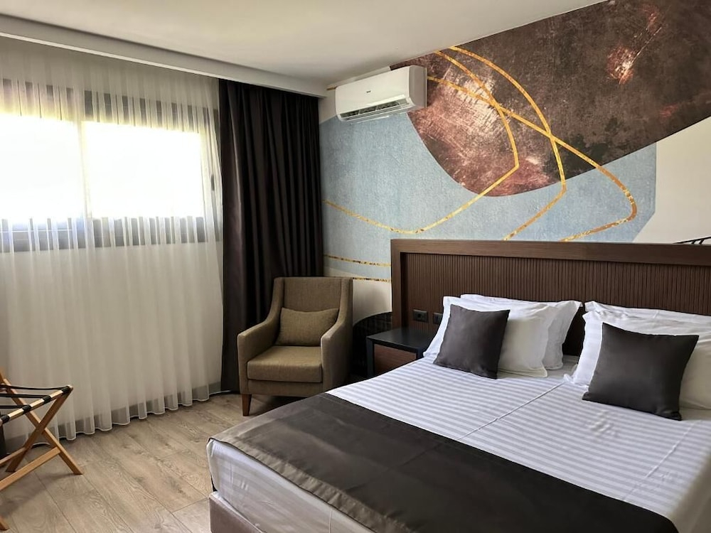 Palladium Beach Resort- Luxury Leading Hotels, Private Beach Included