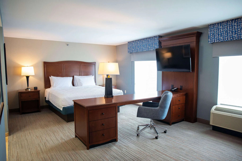 Hampton Inn & Suites Jacksonville