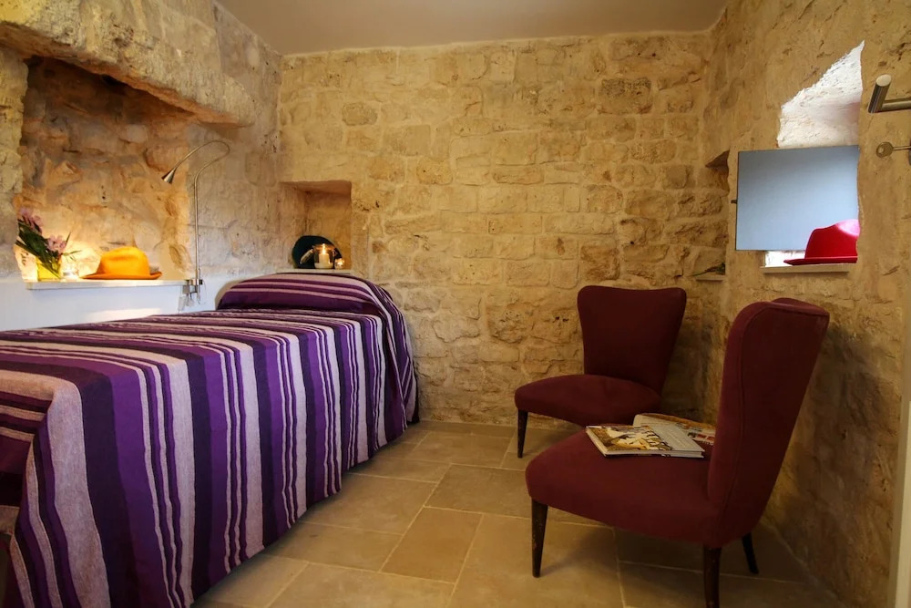 TD Casale Terranova Stone Farmhouse with Pool