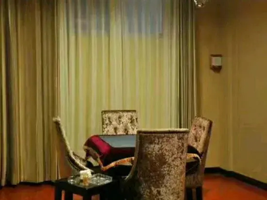 Changde Huating Chain Hotel