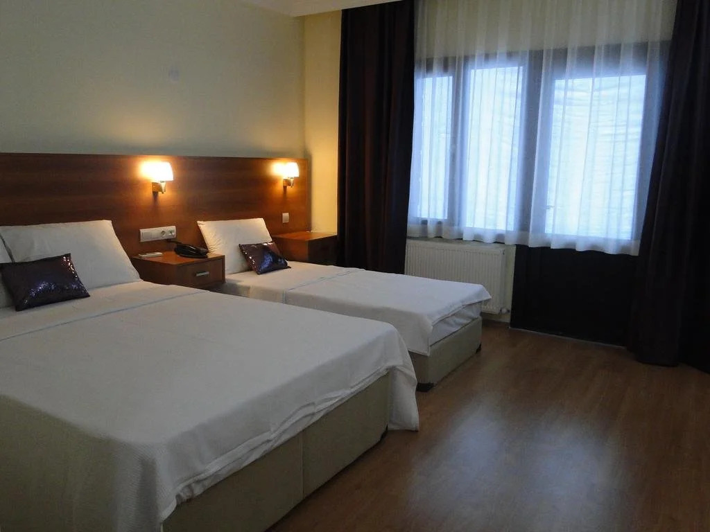 Yener Hotel