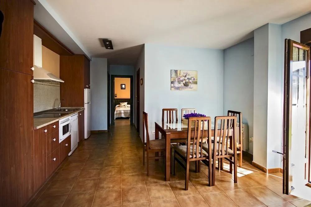 Apartamentos Toraya