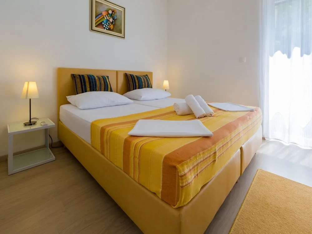 Quaint Villa in Selce with a Private Swimming Pool