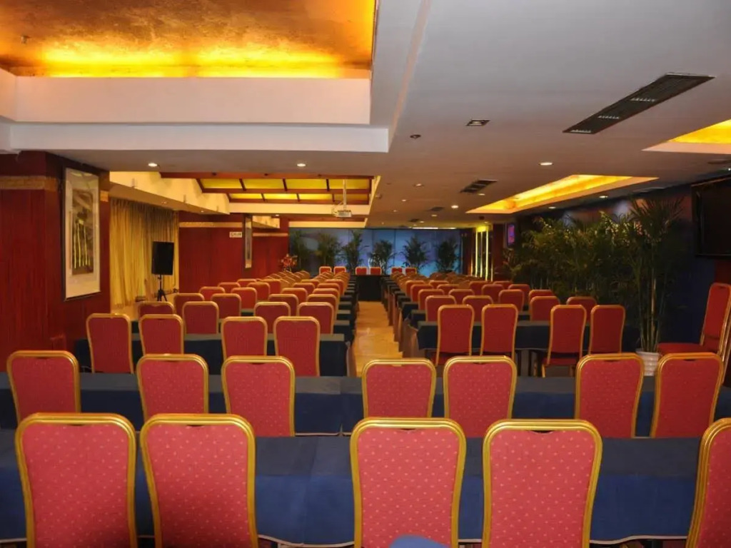Zenec International Hotel
