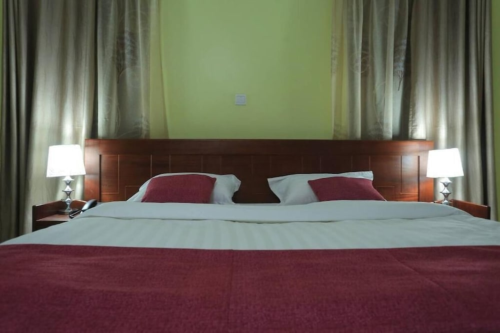 Precious villas hotel