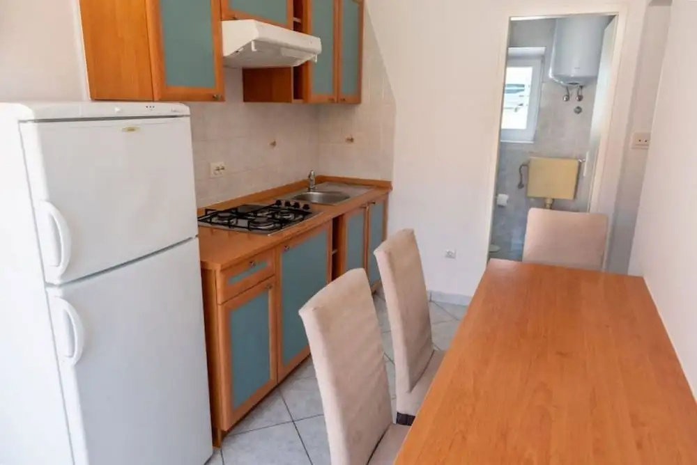 Apartment Luce 2 in Povljana