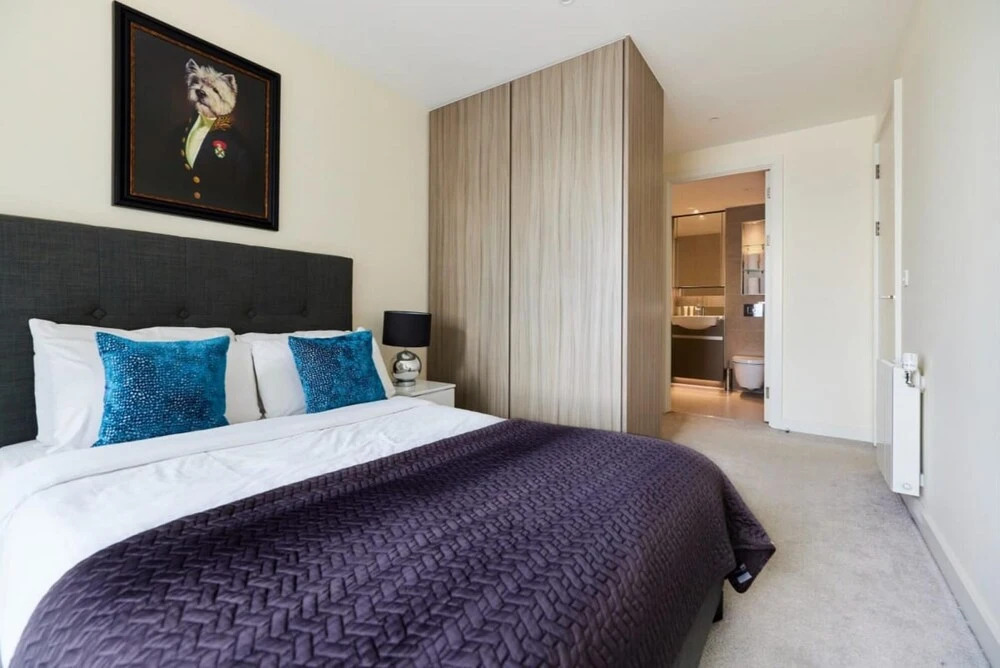 The River Thames Wonder - Tempting 2bdr Flat With Balcony