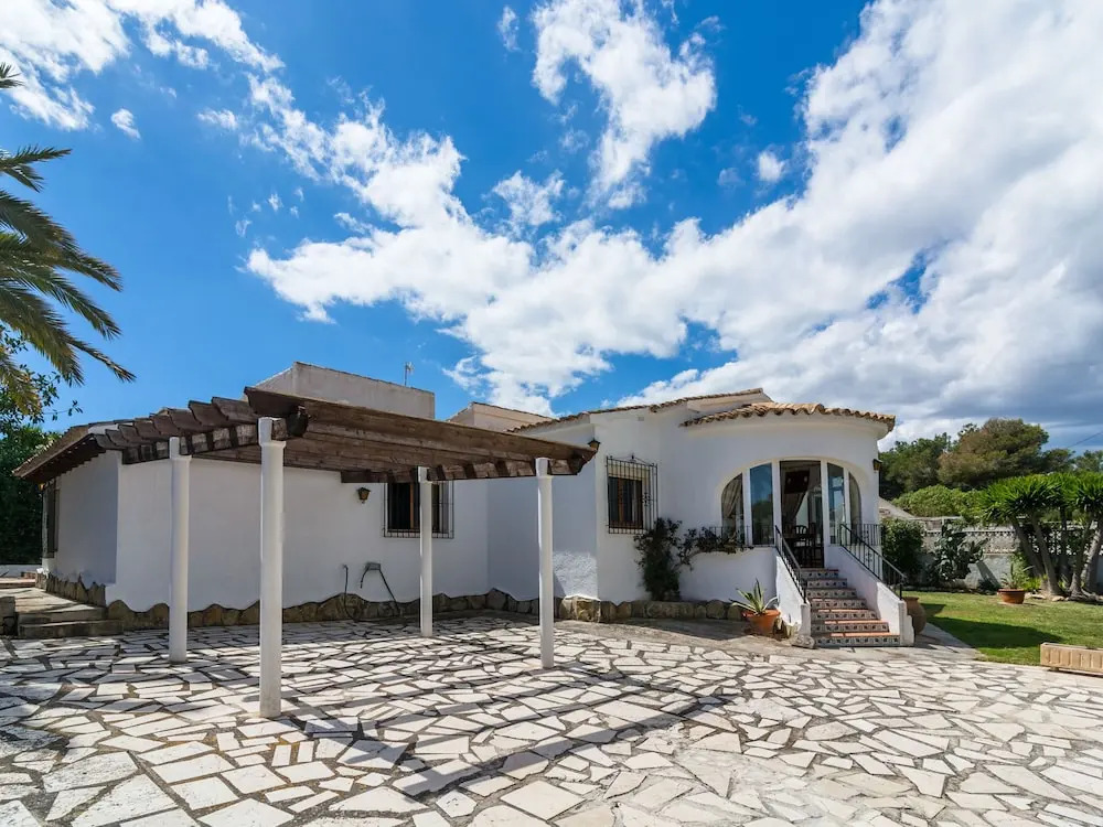 Beautiful Villa With Private Swimming Pool and Fantastic View in Pleasant Moraira