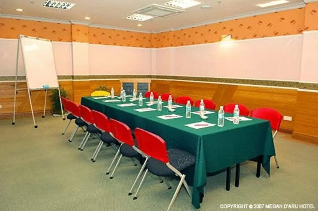 Megah Daru Hotel