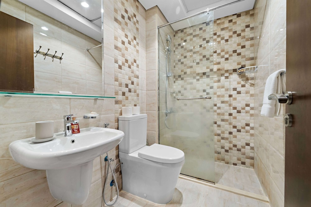 Silkhaus 1BR BIG Studio Space Pantheon Blvd
