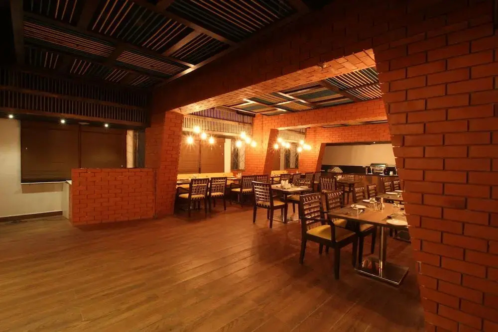 Hotel Trishul Grand
