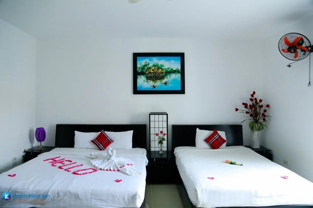 Homeland Hotel