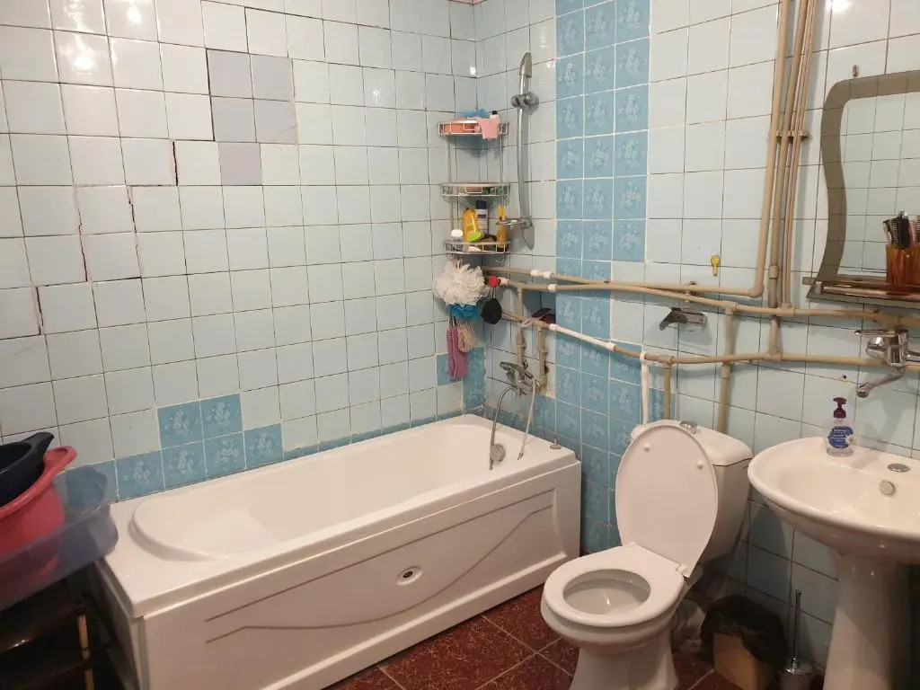 30 Elene Akhvlediani St, Tbilisi