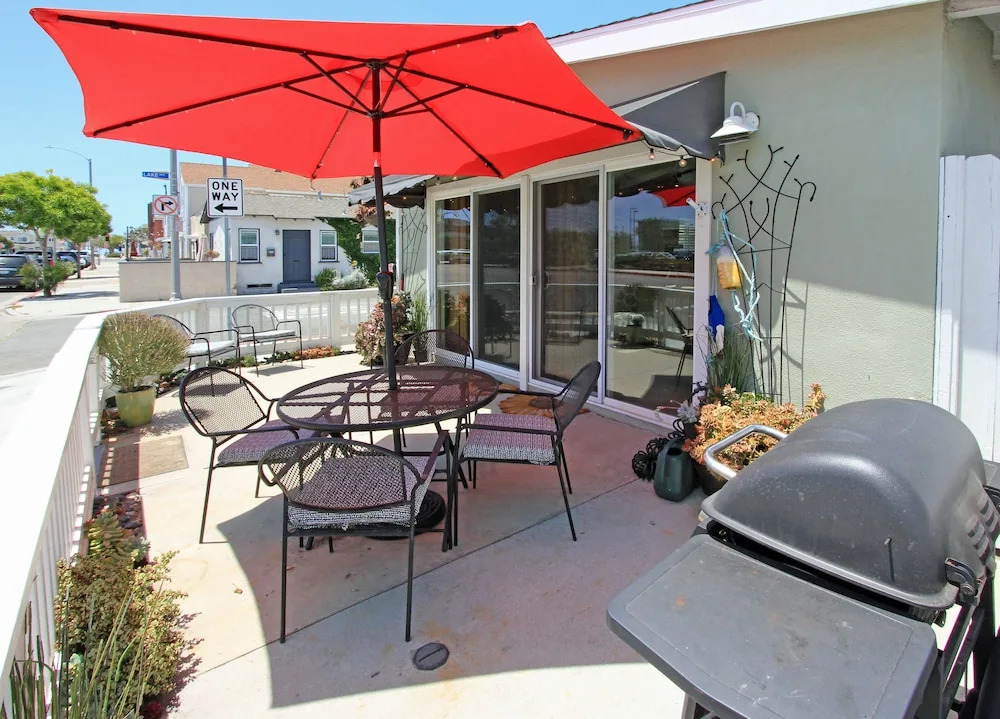 301 32nd St A Jaca 2 Bedroom Duplex