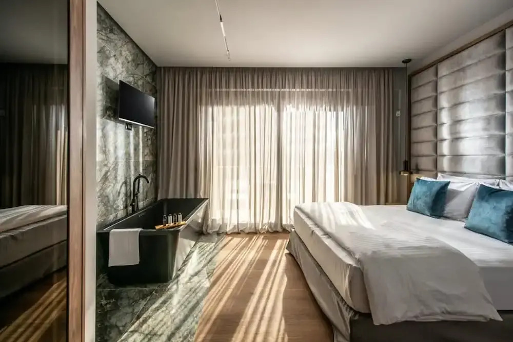 The Aqua Villa