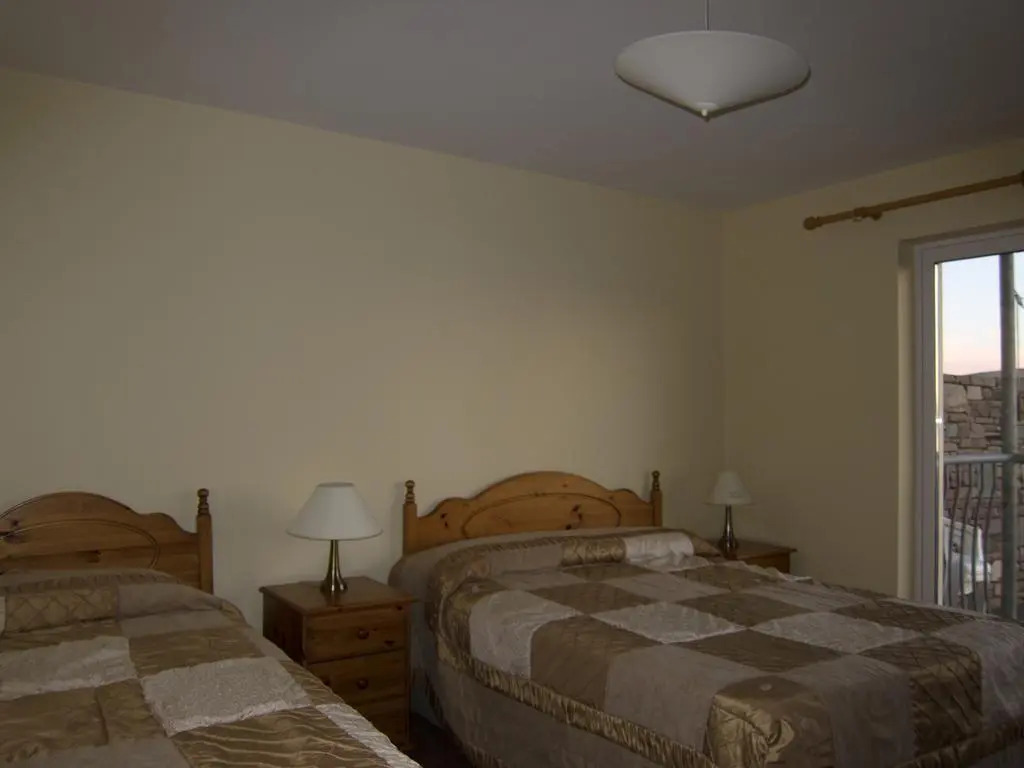 Dingle Harbour Nights - Room Only