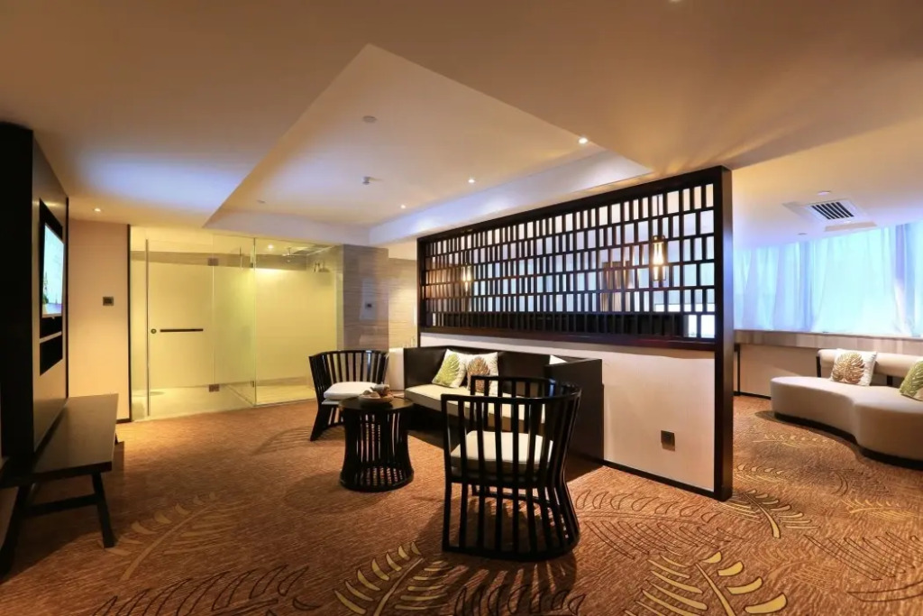Relaxed Season Hotel Shenzhen Dongmen Branch
