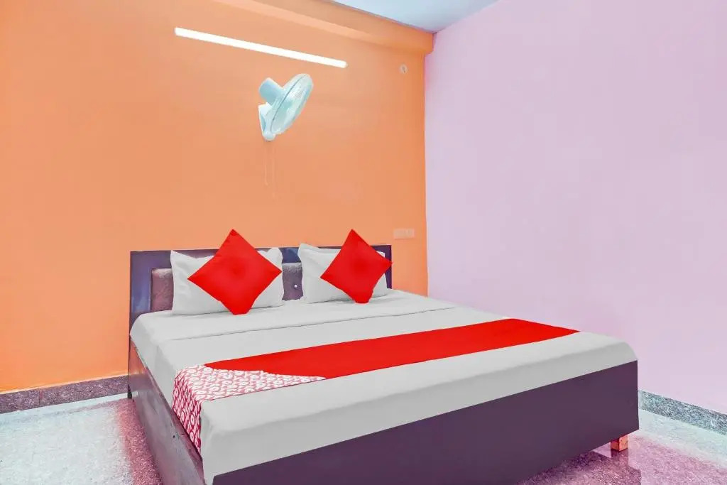 OYO Flagship 83438 Hotel Dream Empire