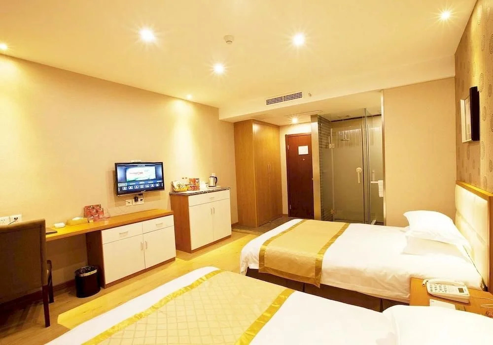 Jiaxing Donghong Noble Business Hotel