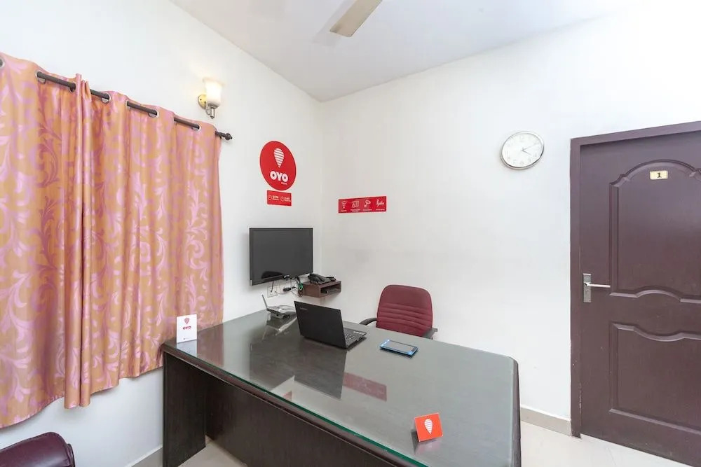 OYO 22019 Skye Service Apartments