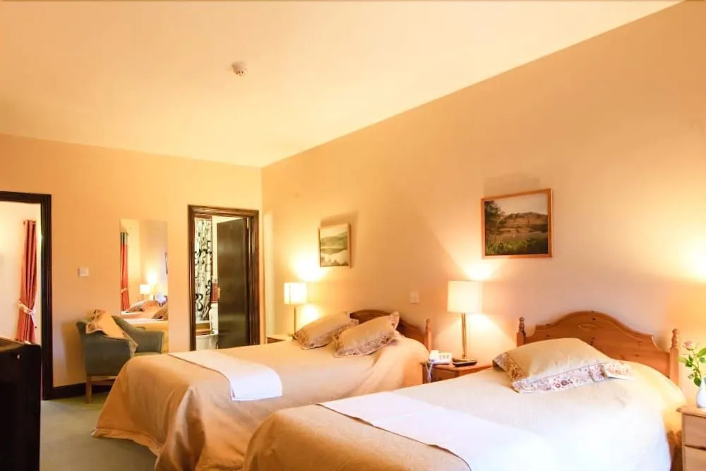 The Yeats County Inn Hotel