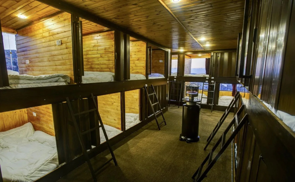 Petra Capsule Hostel