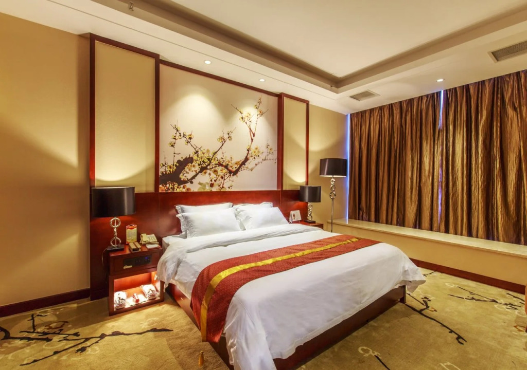 Clarion Resort Leishan Hot Spring Resort