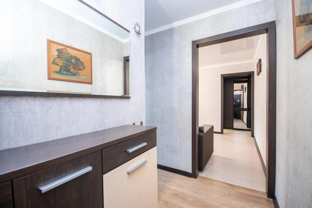 Cozy, clean apartment in Almaly district