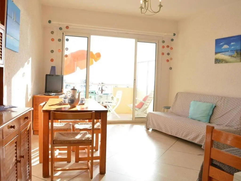 Appartement Le Lavandou, 2 pièces, 5 personnes - FR-1-251-381