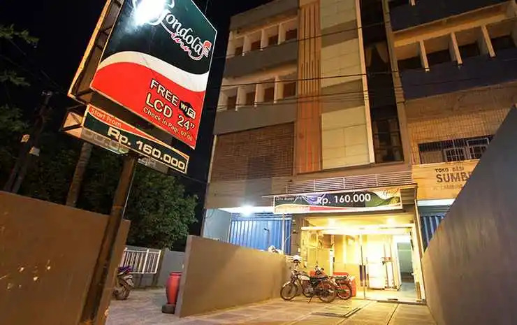 Gondola Inn