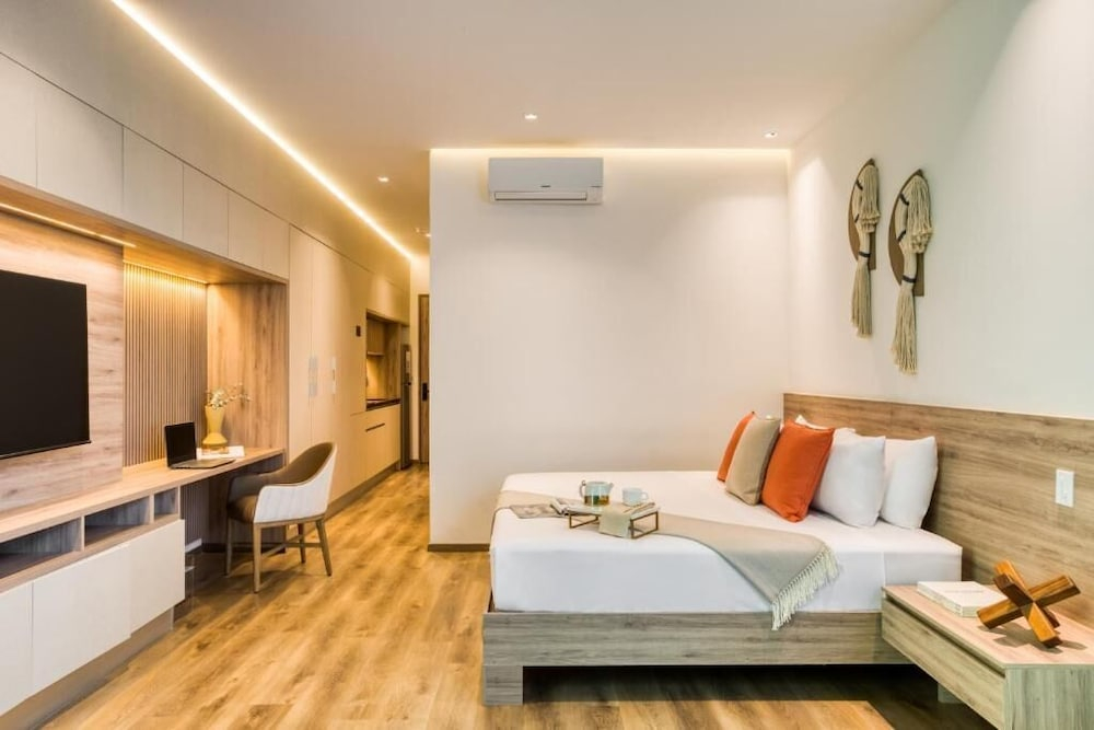M217 by Zen Living