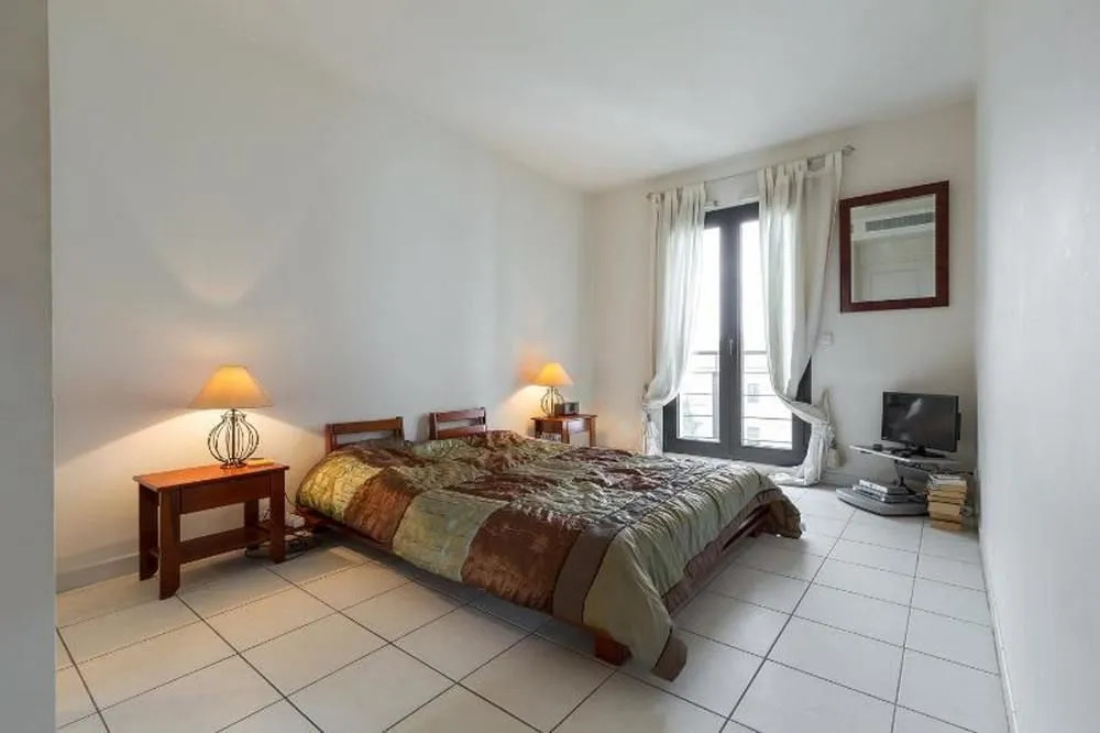 Spacious 3BR central - 6 pax - 2 mn from Croisette