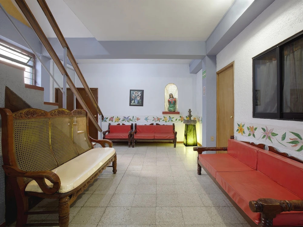OYO Posada Villa Maria
