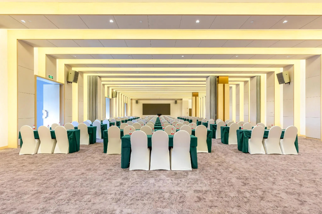 Rezen Hotel Aoyue