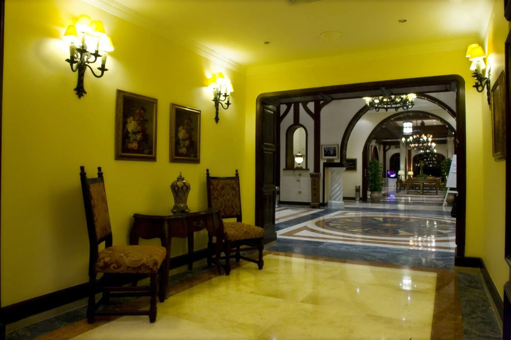 Helnan Auberge Fayoum