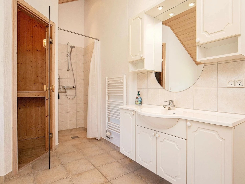 Luxurious Apartment in Væggerløse With Sauna