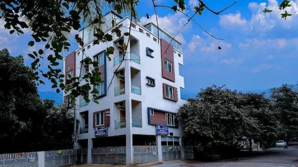 Nandu Hospitality Apartments Services - Aashiyana