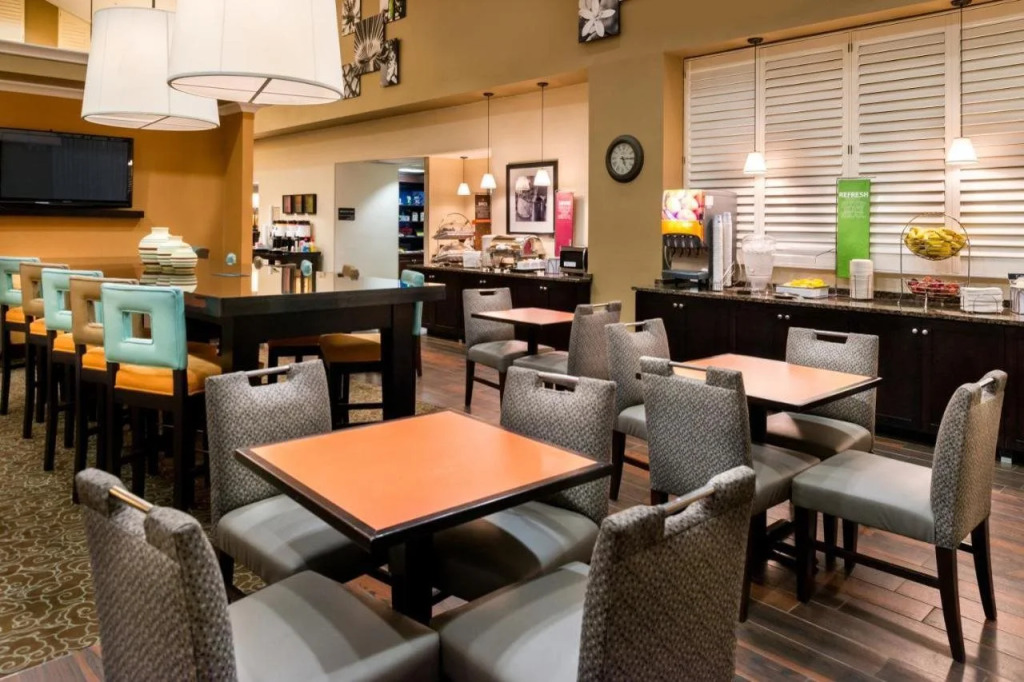 Hampton Inn & Suites Orlando-East UCF