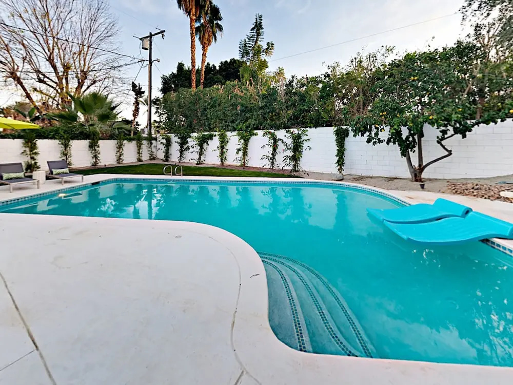 74732 Yucca Tree Dr Home 3 Bedrooms 2 Bathrooms Home