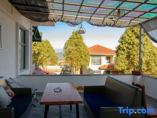 Tengchong Senya Golf Villa Resort