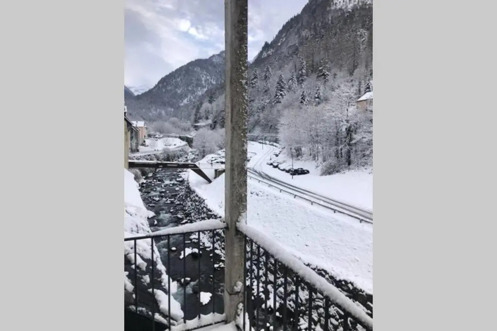 Appartement T2 classé tout confort, Cauterets Centre, équipé pour bébé, et WIFI gratuite