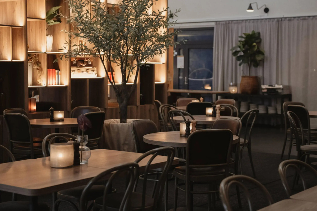 Home Hotel Odin