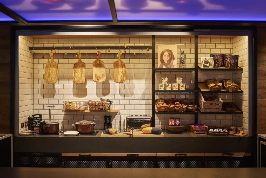 Moxy London Stratford