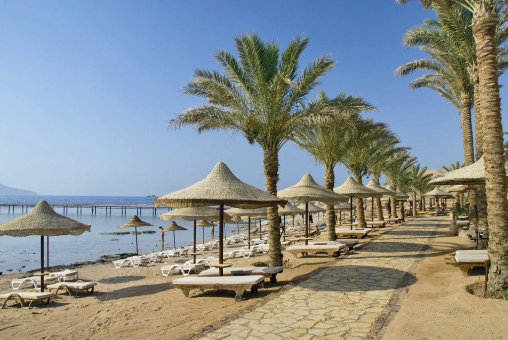Tamra Beach Resort