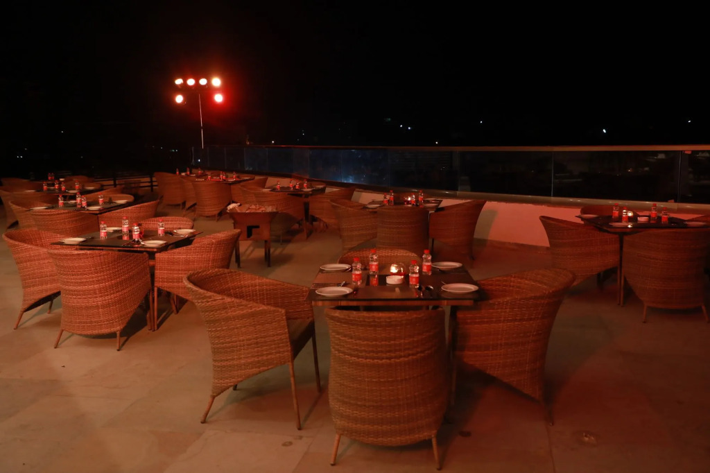 juSTa Luxe Sajjangarh Resort & Spa, Udaipur