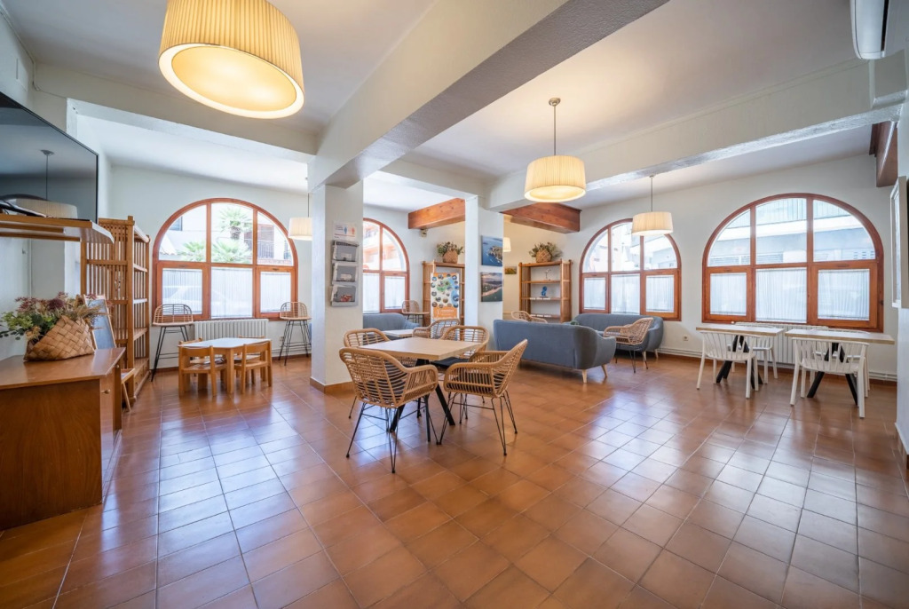 Hotel Medes II