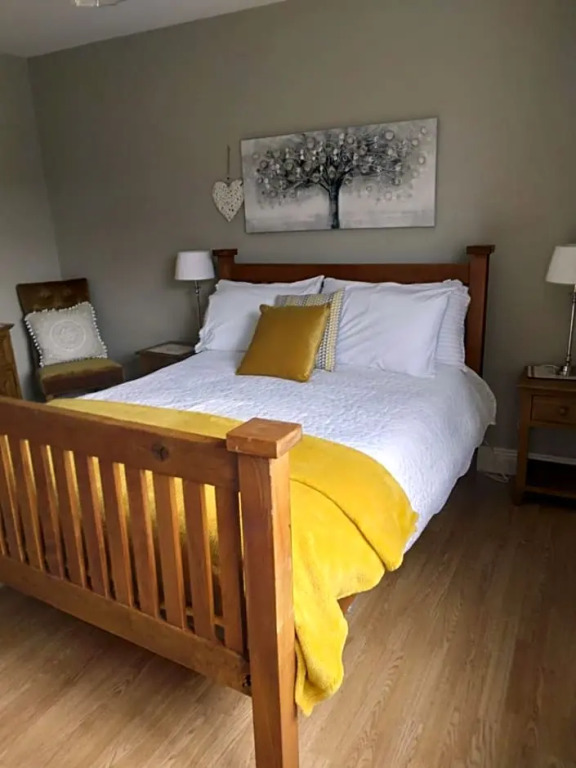 Tesss Guest House R95K6N1 This Property is unsuitable for children under 12 years old